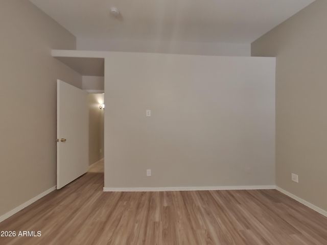 3628 W FIREHAWK Drive, Glendale, AZ 85308