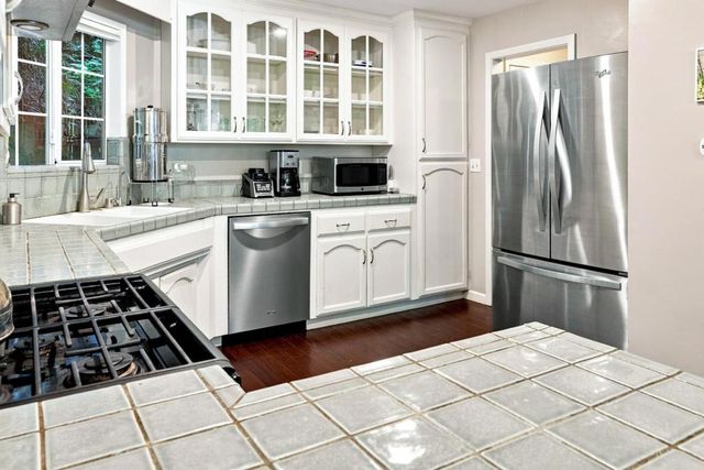 110 Azalea Way, Ben Lomond, CA 95005