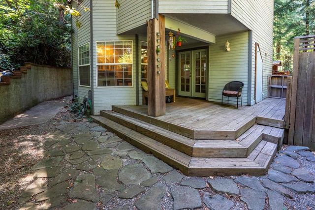 110 Azalea Way, Ben Lomond, CA 95005
