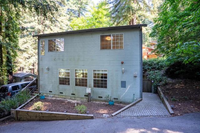 110 Azalea Way, Ben Lomond, CA 95005