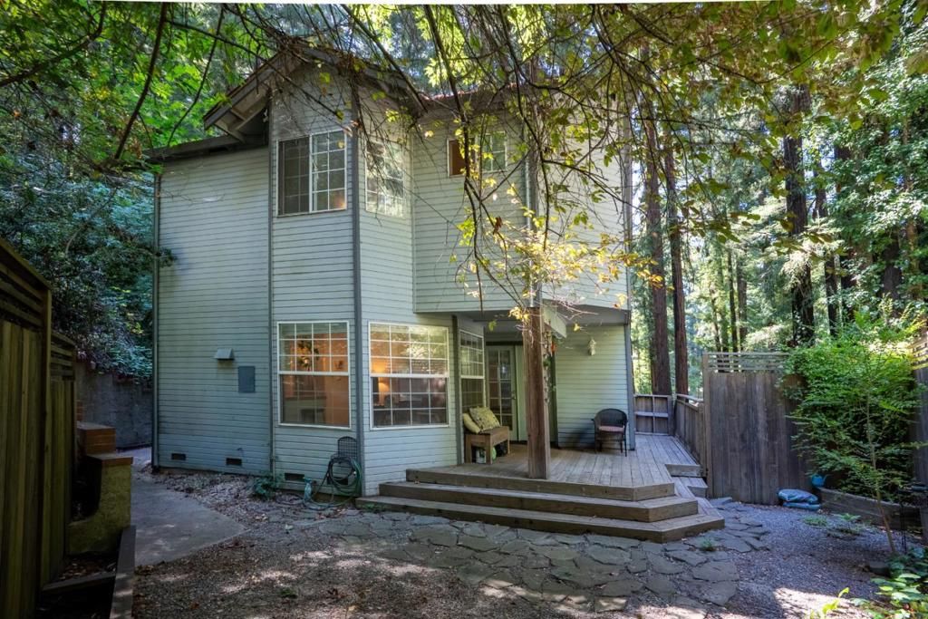 110 Azalea Way, Ben Lomond, CA 95005