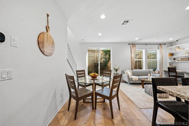 3135 Linwood St, Vista, CA 92081