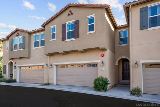 3135 Linwood St, Vista, CA 92081