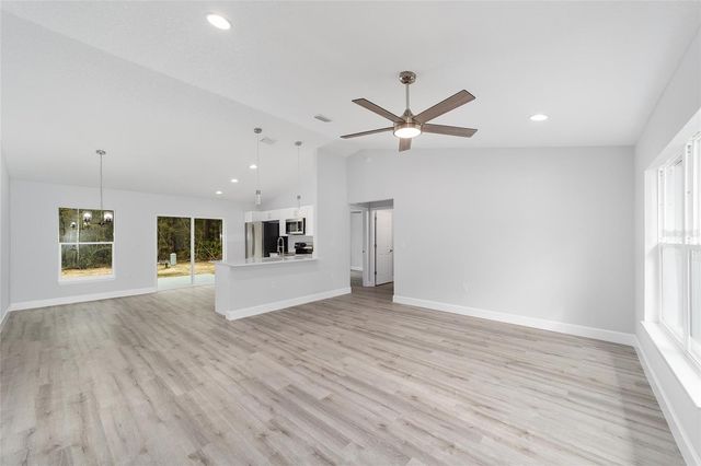 16098 SW 42ND TERRACE, Ocala, FL 34473