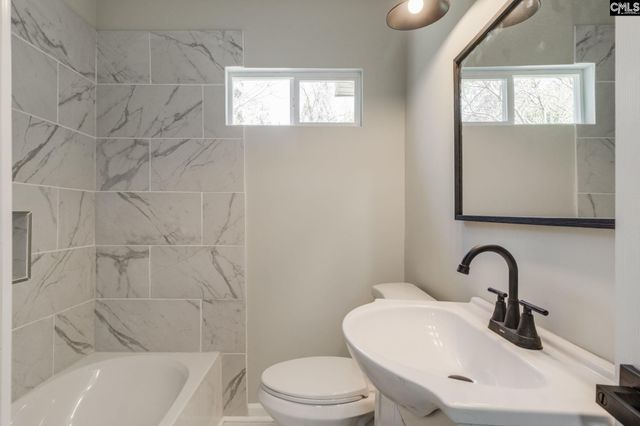 165 Whiteside Circle, West Columbia, SC 29169