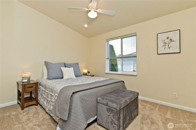 21821 SE 273rd Lane #68, Maple Valley, WA 98038