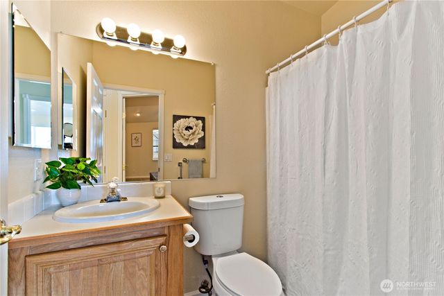 21821 SE 273rd Lane #68, Maple Valley, WA 98038