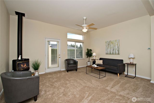 21821 SE 273rd Lane #68, Maple Valley, WA 98038