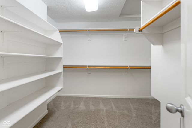 10523 Hollowood Court, Fishers, IN 46038