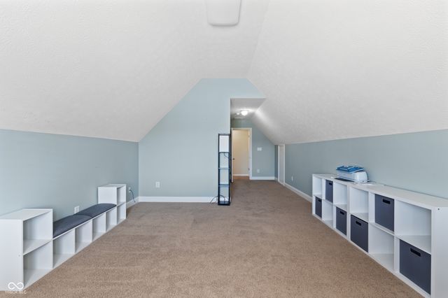 10523 Hollowood Court, Fishers, IN 46038