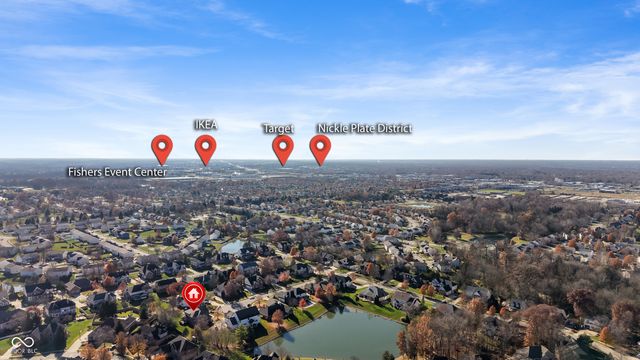 10523 Hollowood Court, Fishers, IN 46038