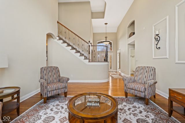 10523 Hollowood Court, Fishers, IN 46038