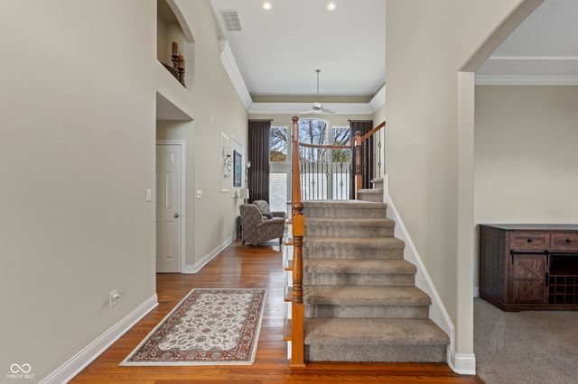 10523 Hollowood Court, Fishers, IN 46038