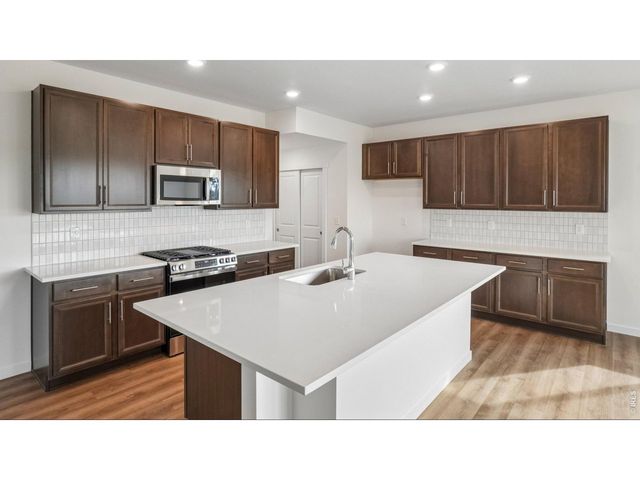 644 Piedmontese St, Johnstown, CO 80534