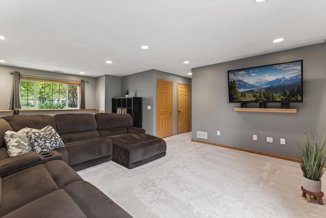 8268 Parell Avenue NE, Otsego, MN 55330