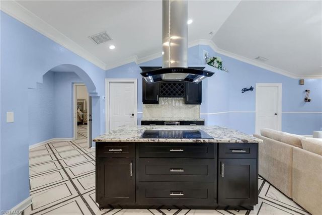 5140 17th CT SW, Naples, FL 34116