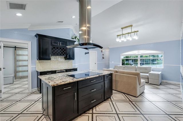 5140 17th CT SW, Naples, FL 34116