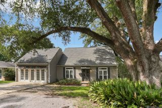 4613 Tupello St, Baton Rouge, LA 70808