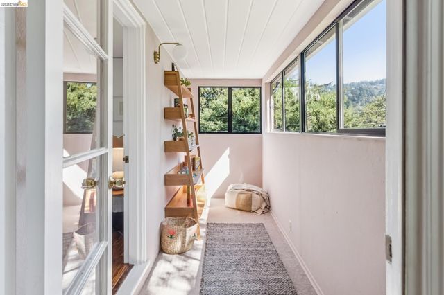 1980 Oak Crest, Oakland, CA 94602