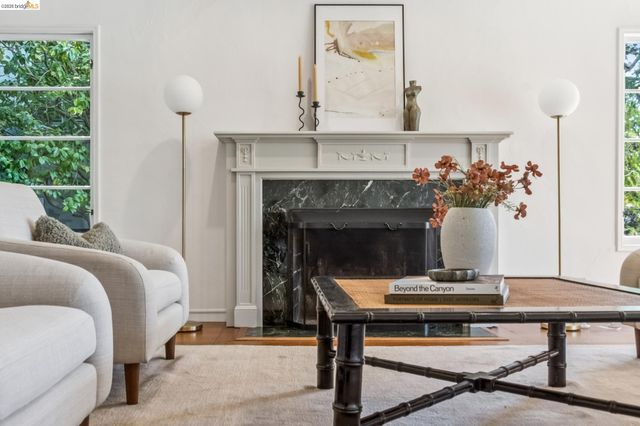 1980 Oak Crest, Oakland, CA 94602