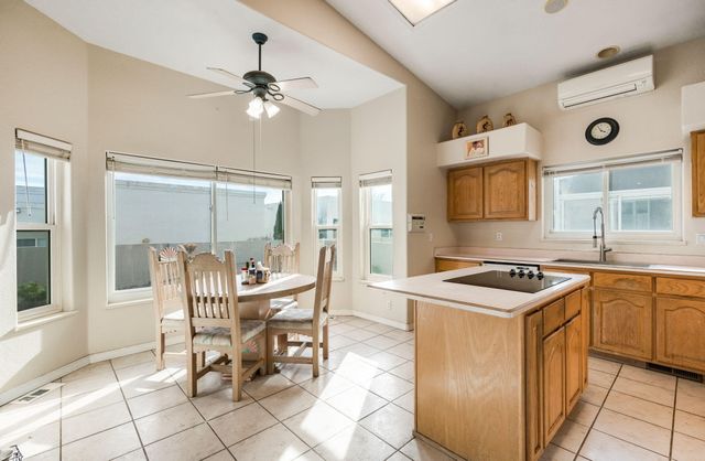 3042 Copper Creek Road SE, Rio Rancho, NM 87124