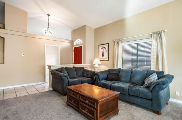 3042 Copper Creek Road SE, Rio Rancho, NM 87124