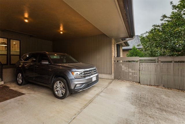 5820 Royal Lane, Dallas, TX 75230