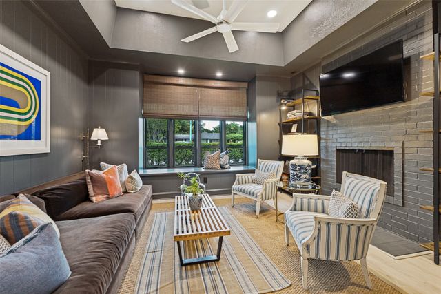 5820 Royal Lane, Dallas, TX 75230