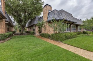 5820 Royal Lane, Dallas, TX 75230