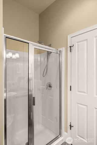 8360 Loyal Way NW, Seattle, WA 98117