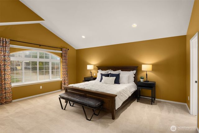 8360 Loyal Way NW, Seattle, WA 98117