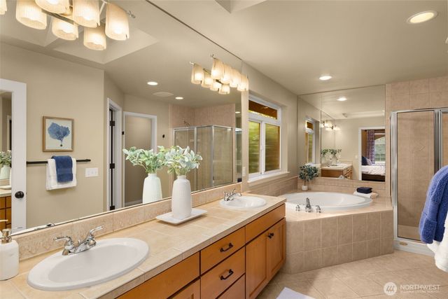 8360 Loyal Way NW, Seattle, WA 98117