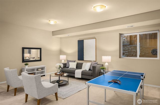 8360 Loyal Way NW, Seattle, WA 98117