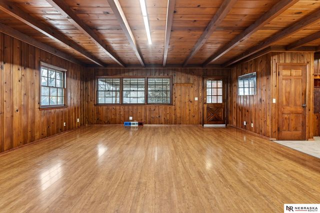 5225 Fowler Avenue, Omaha, NE 68104