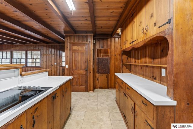 5225 Fowler Avenue, Omaha, NE 68104