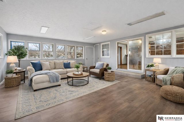 5225 Fowler Avenue, Omaha, NE 68104