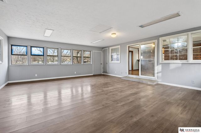 5225 Fowler Avenue, Omaha, NE 68104