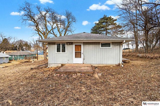 5225 Fowler Avenue, Omaha, NE 68104