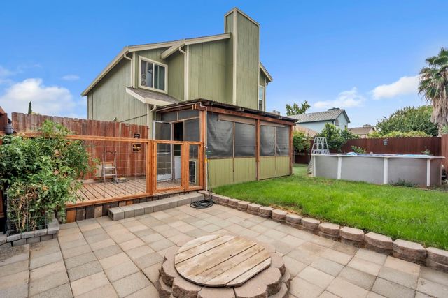 8633 Valley Rim Way, Antelope, CA 95843