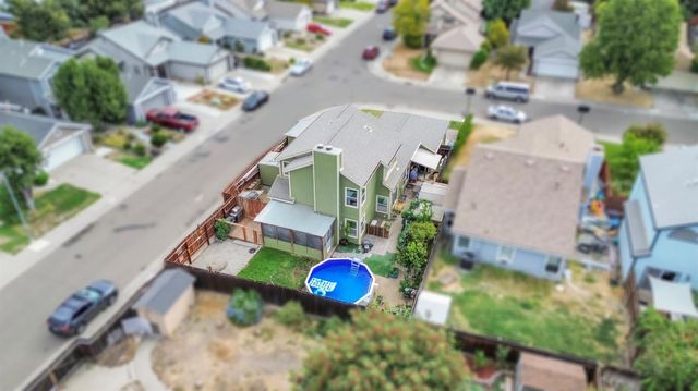 8633 Valley Rim Way, Antelope, CA 95843