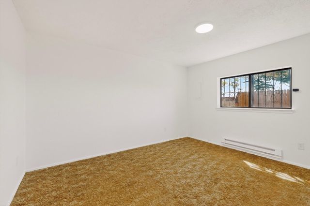 1029 Rigel Street SW, Albuquerque, NM 87105