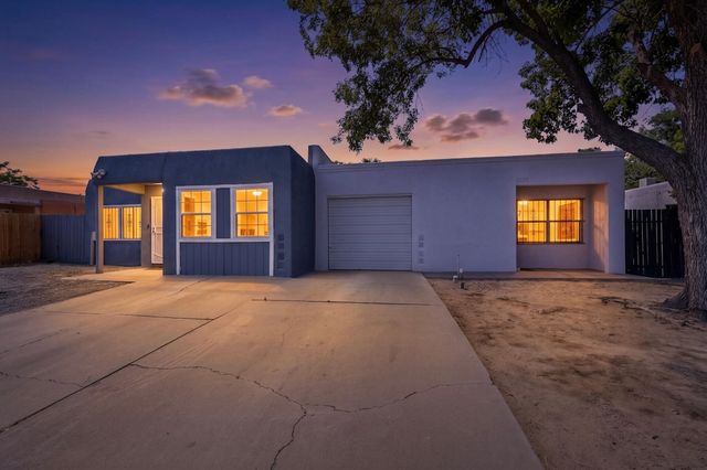 1029 Rigel Street SW, Albuquerque, NM 87105