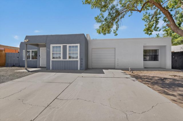 1029 Rigel Street SW, Albuquerque, NM 87105