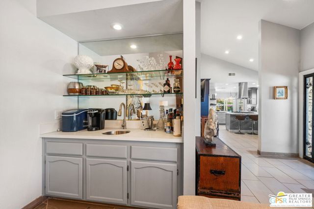 43584 Via Magellan Drive, Palm Desert, CA 92211