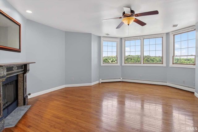 201 Spectacle Drive, Valparaiso, IN 46383