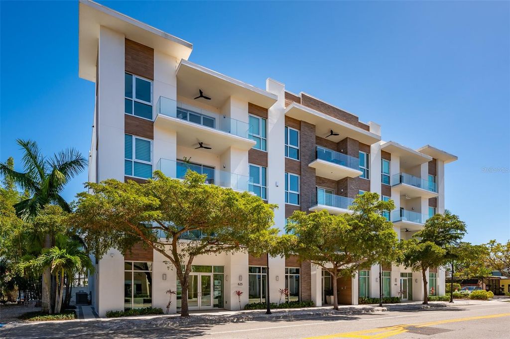 635 S ORANGE AVENUE 404, Sarasota, FL 34236