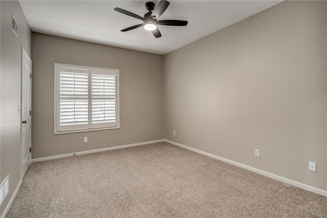 7866 W 157th Terrace, Overland Park, KS 66223