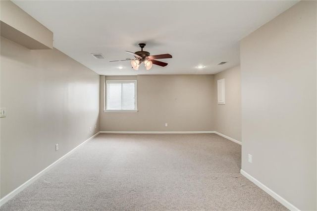 7866 W 157th Terrace, Overland Park, KS 66223