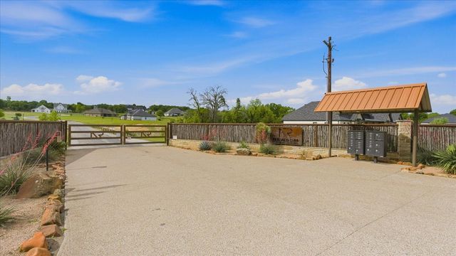 2012 Ragland Trail, Azle, TX 76020