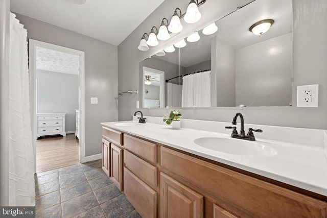 794 STEED LN, Front Royal, VA 22630